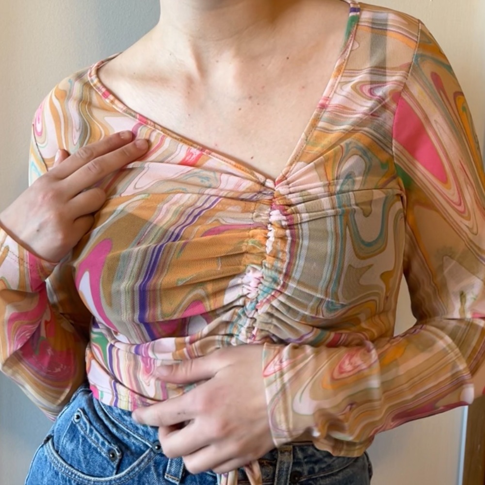 Mesh wavy long sleeve top